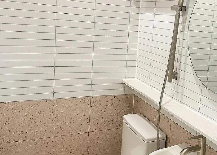 Apartamento Hausda Bukchon Private Changdeok5min 3r2b 4q 8table 8person Anguk Station *
